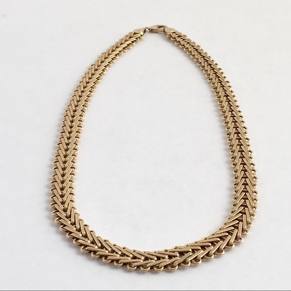 Vintage Jewelry - Vintage 10K Gold Necklace Basket Weave Link Chain